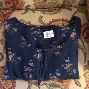 NWT American Eagle cropped peplum top